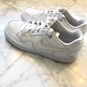 Air Force 1 sneakers